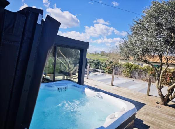 Maison Avec Piscine Chauffée & Spa - Près De Bordeaux Et Des Vignobles - Gironde