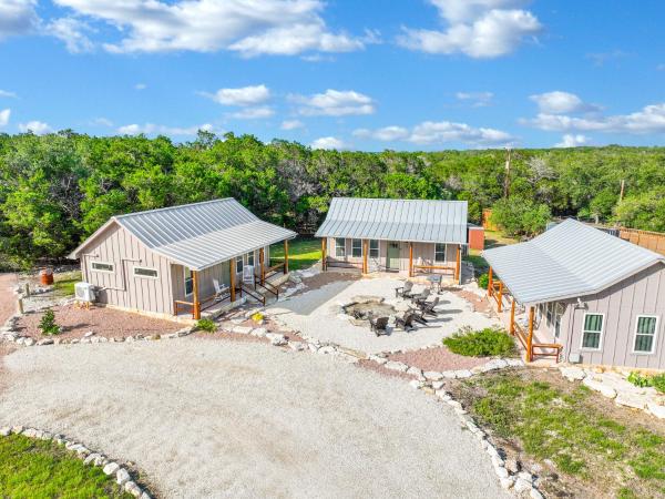 Rustx Ranch Unit 4- Lakehouse - Driftwood, TX