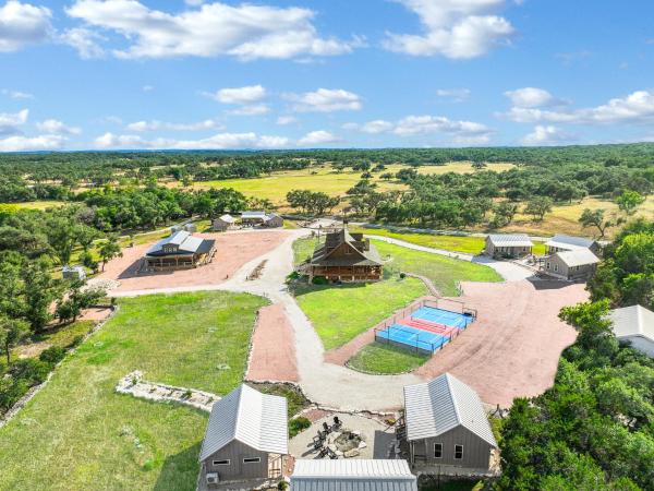Rustx Ranch Unit 8- Sports - Driftwood, TX