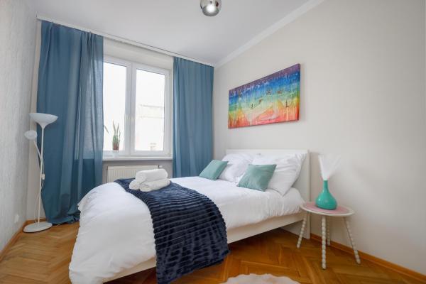 Spacious 3rooms Old Town Apartment - Kraków