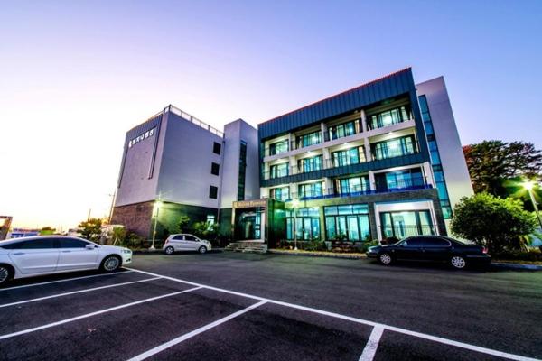 Rejina Pension - Seogwipo-si