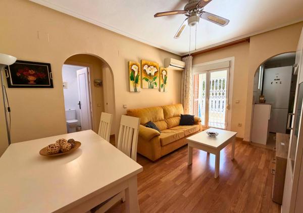 Apartamento Edén 35a: Zona Playa De Los Náufragos - Torrevieja