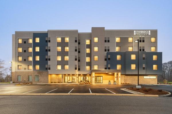 Staybridge Suites Norfolk Airport By Ihg - Virginia Beach, VA
