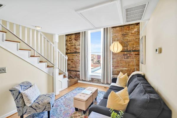 The Vonkampen On Front! Perfect Location In The Heart Of Downtown! - Wilmington, NC