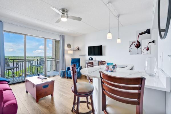 The View! On Water Street! Free Parking - Wilmington, NC