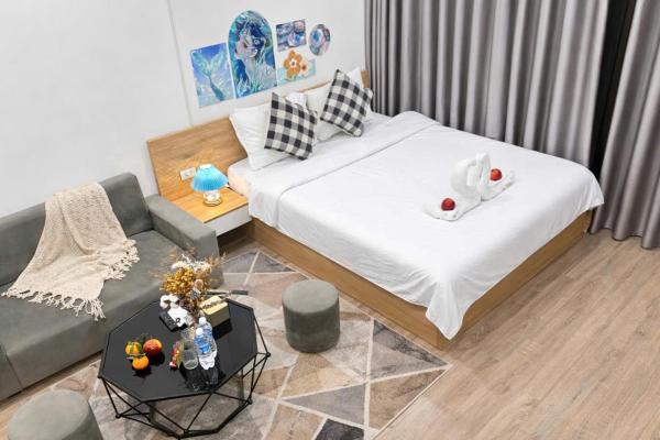 Om Homestay Lake View - Hanoi