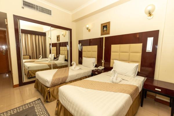 Photo 2 : Sun & Sands Sea View Hotel