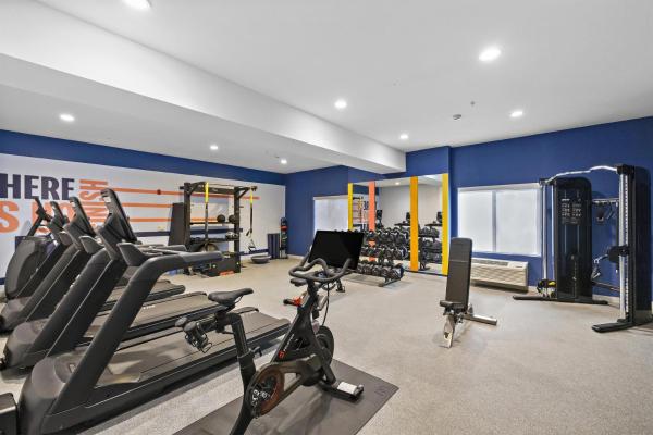 Hampton Inn & Suites Lancaster - Lancaster, CA