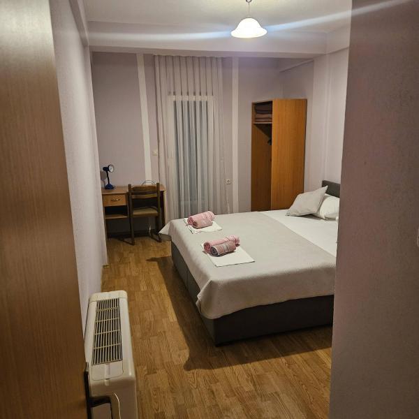 A la foto es mostra l'objecte Pansion San Pietro situat a la ciutat de Bijakovići.