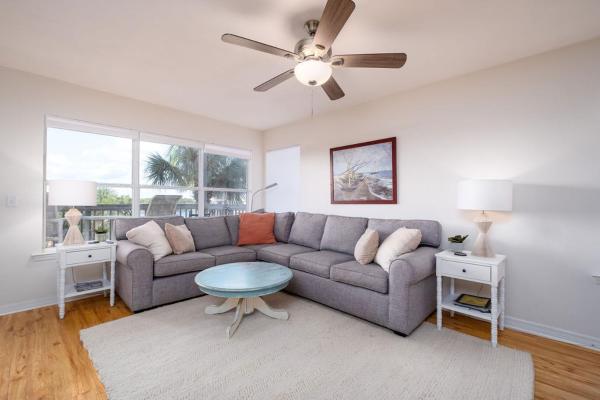 Fenimore Mill 7a - Beautiful View, Pool, Hot Tub! - Cedar Key, FL