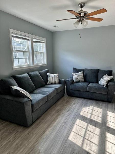 Quiet Cozy Duplex Off I-95 Close To Outlets - Smithfield, NC