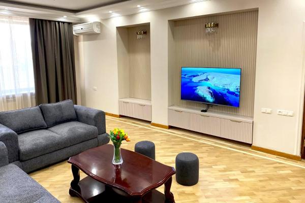 1 Bedroom Apartment On Tumanyan Street - Ereván
