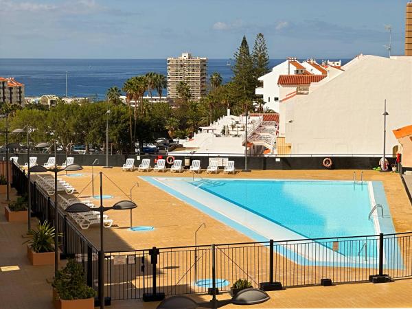 Los Cristianos Pool And Terrace - Los Cristianos