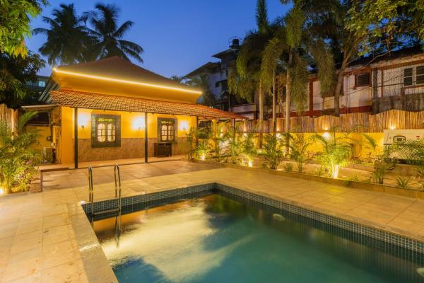 A la foto es mostra l'objecte Alaya Stays Casa do Mar Heritage Portuguese 4 BHK Villa Near Calangute Beach With Private Pool situat a la ciutat de Calangute.