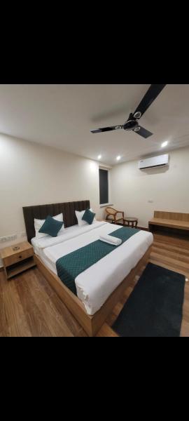 Hotel Gs Grand - Dehradun