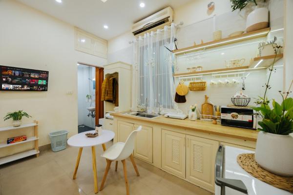Lovely Studio Near Train Street - Hanoi