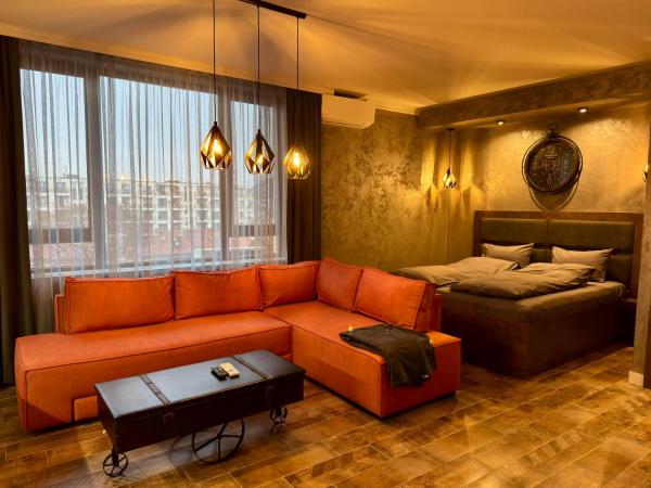 Na fotografii je vidět objekt Luxury Apartments Ivon nacházející se ve městě Plovdiv.
