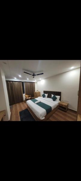 Hotel Gs Grand - Dehradun