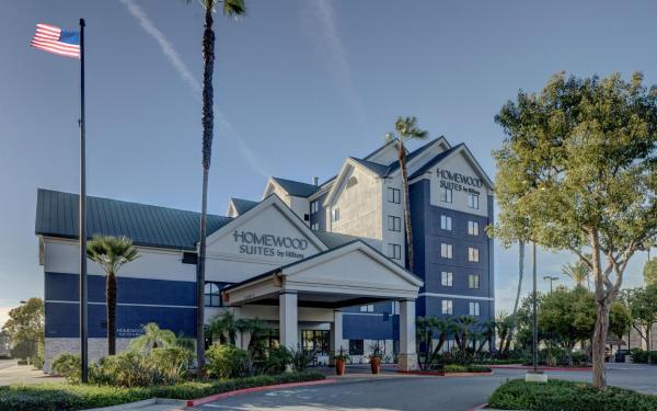 På bilden syns objektet Homewood Suites by Hilton-Anaheim som ligger i staden Anaheim.