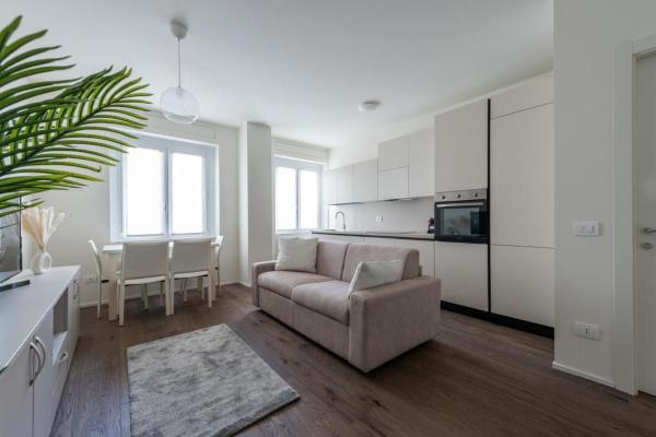 Stayeasy Santa Sofia 8-c - Duomo 2br Design Flat - Milán