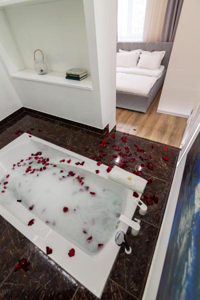 Royal Premier Apartment - Leopoli
