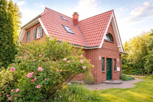 Ferienhaus Sandregenpfeifer Mit Kamin, Großem Garten & Nahe Ostsee - Dassow