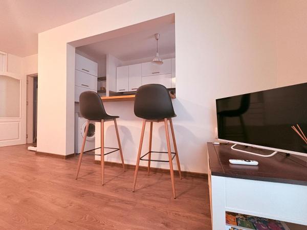 Burgas Home With Balcony - 10 Min To Beach & Center - Bourgas