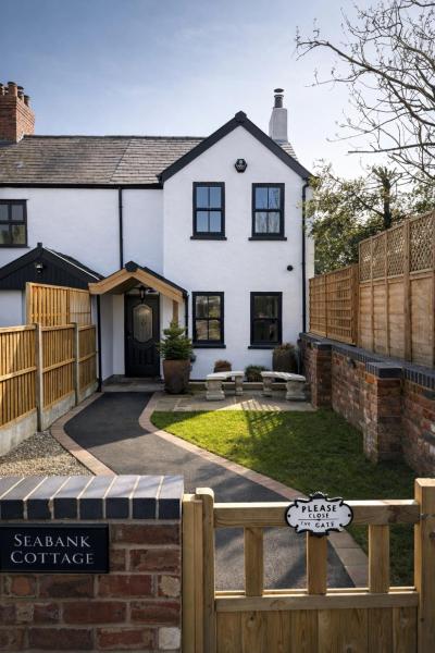 Seabank Cottage Wirral Luxury Coastal Retreat - Wirral