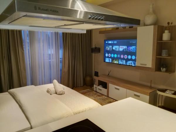 Celibate Homes And Apartments Studio At The Pearl In City - Accra