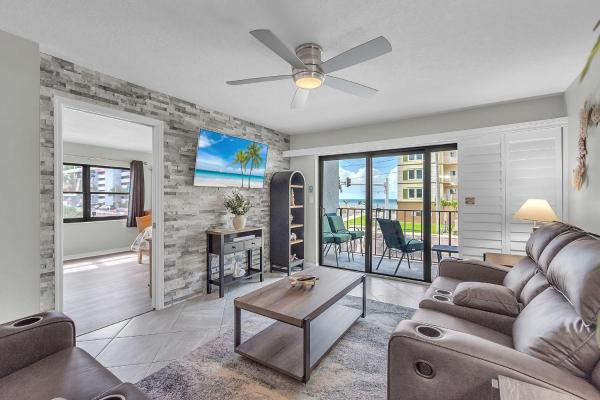 Madeira Place #201 - Madeira Beach, FL