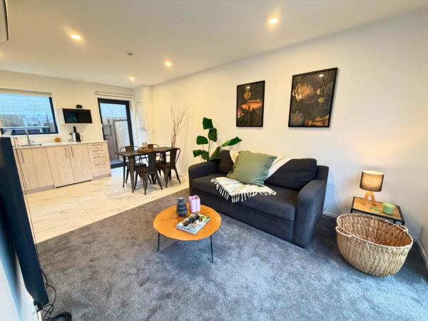 Spacious 2br Townhouse With Yard Wilmer Street - Christchurch