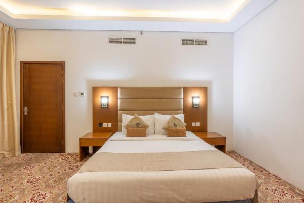 På billedet ses objektet Tamr Inn Hotel beliggende i byen Dubai.