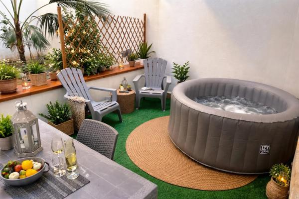 Auf dem Foto ist das Objekt Casa Meravigghia terrazzo ,giardino e Jacuzzi in der Stadt Palermo zu sehen.