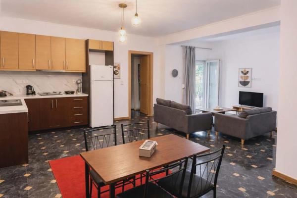 Auf dem Foto ist das Objekt Pasithea's Apartment in der Stadt Samos zu sehen.