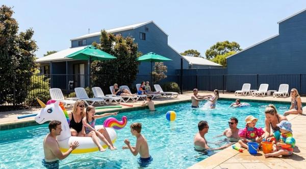 Townhouse 7 - Located At Footprints Preston Beach Resort - Mandurah