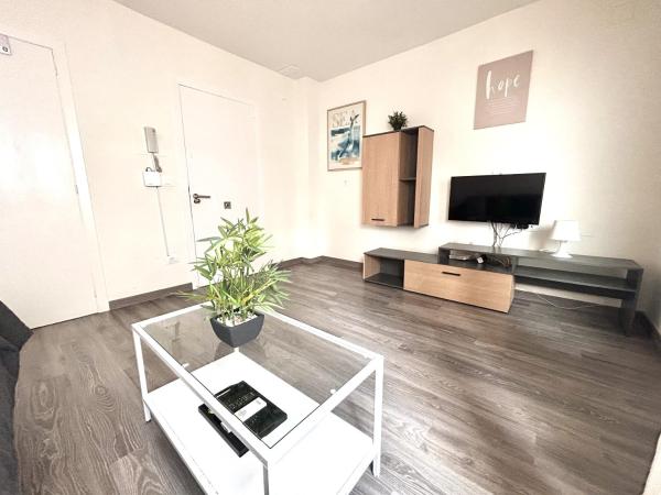 A la foto es mostra l'objecte Plaza circular - Más que apartamentos. situat a la ciutat de Múrcia.