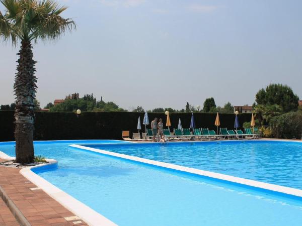 Charming Apartment With Pool Near Lazise Ideal For Families - Lazise