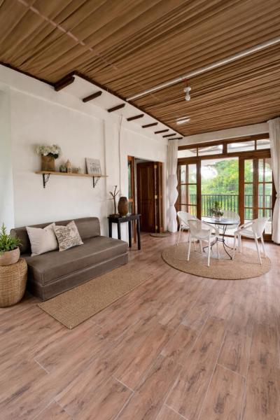 Bob Nowong Home Stay - Surallah