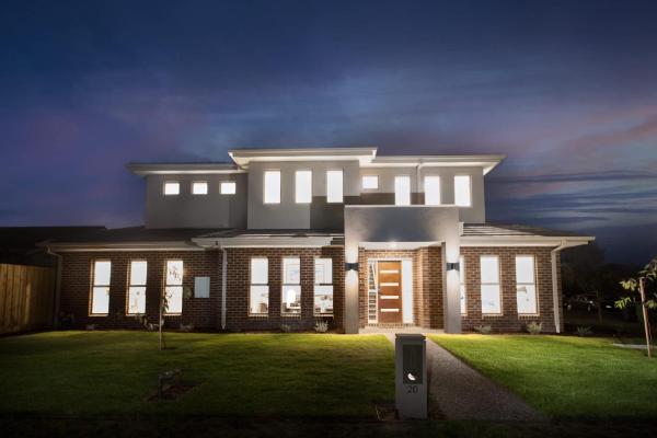 Beautiful Newly Built Townhouse 5min Walk To Beach - Melbourne