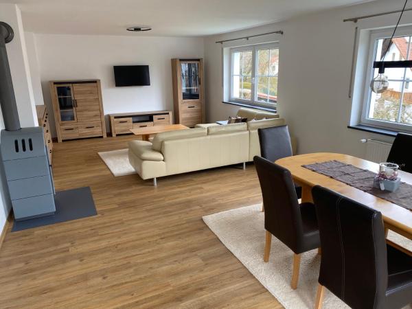Ferienwohnung Unterm ÄPflet - Furth im Wald