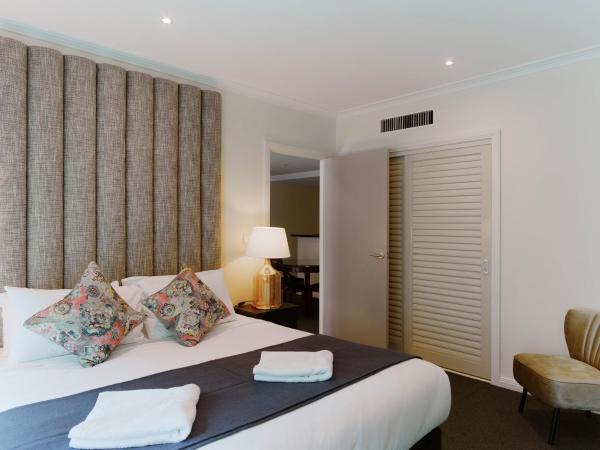 Modern Nomads Metro Urban Living With Balcony & Heated Pool - Brunswick