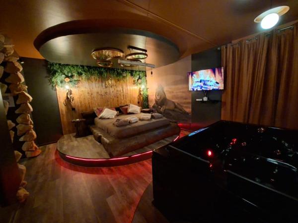 Love Room Luxe Balnéo Privée Proche Disneyland Paris - Montévrain