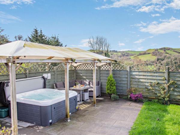 4 Bed In Ilfracombe Oc-43640 - North Devon