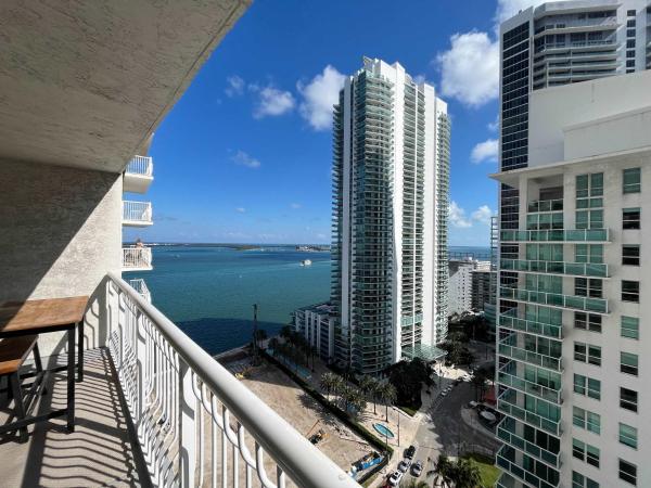 Stylish One Bedroom Brickell Condo With Balcony - Miami