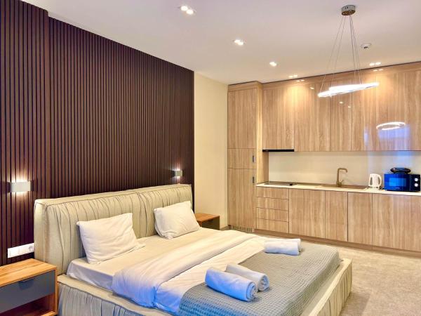 Foto 1: Studio - Beachfront Views & Balcony - by Wehost