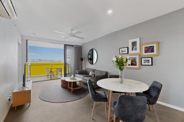 Hamilton Portside Luxe Level 5 - Virginia