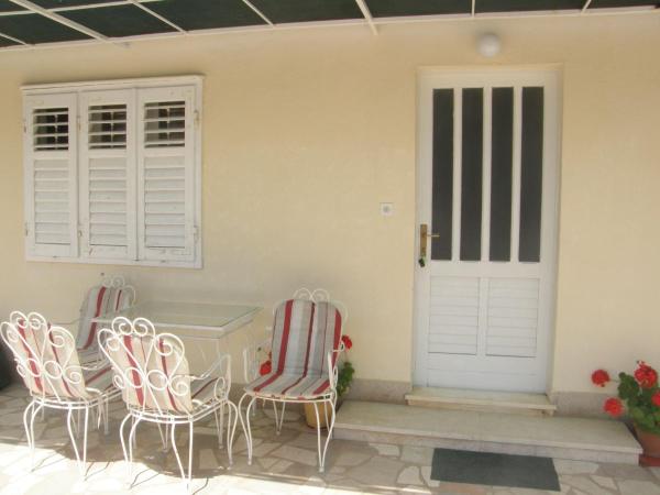 Apartment Tome - Primošten