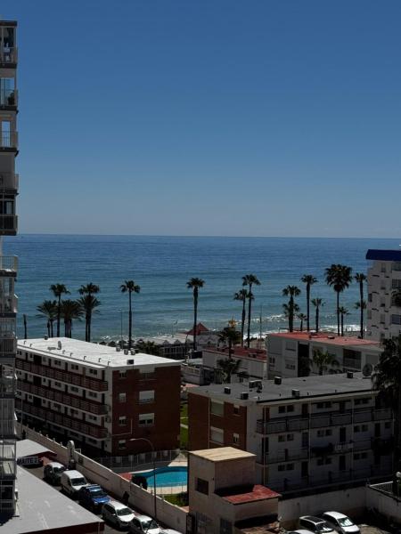 Estudio 1ª Línea Playa Con Terraza Vistas Al Mar- Piscinas Y Parking Gratis-benalmádena - Benalmádena