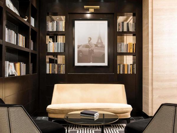 A la foto es mostra l'objecte Sofitel Lafayette Square Washington DC situat a la ciutat de Washington.