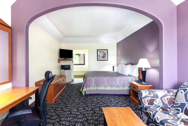 Bilde 5: Super 8 by Wyndham Fairfield Tx